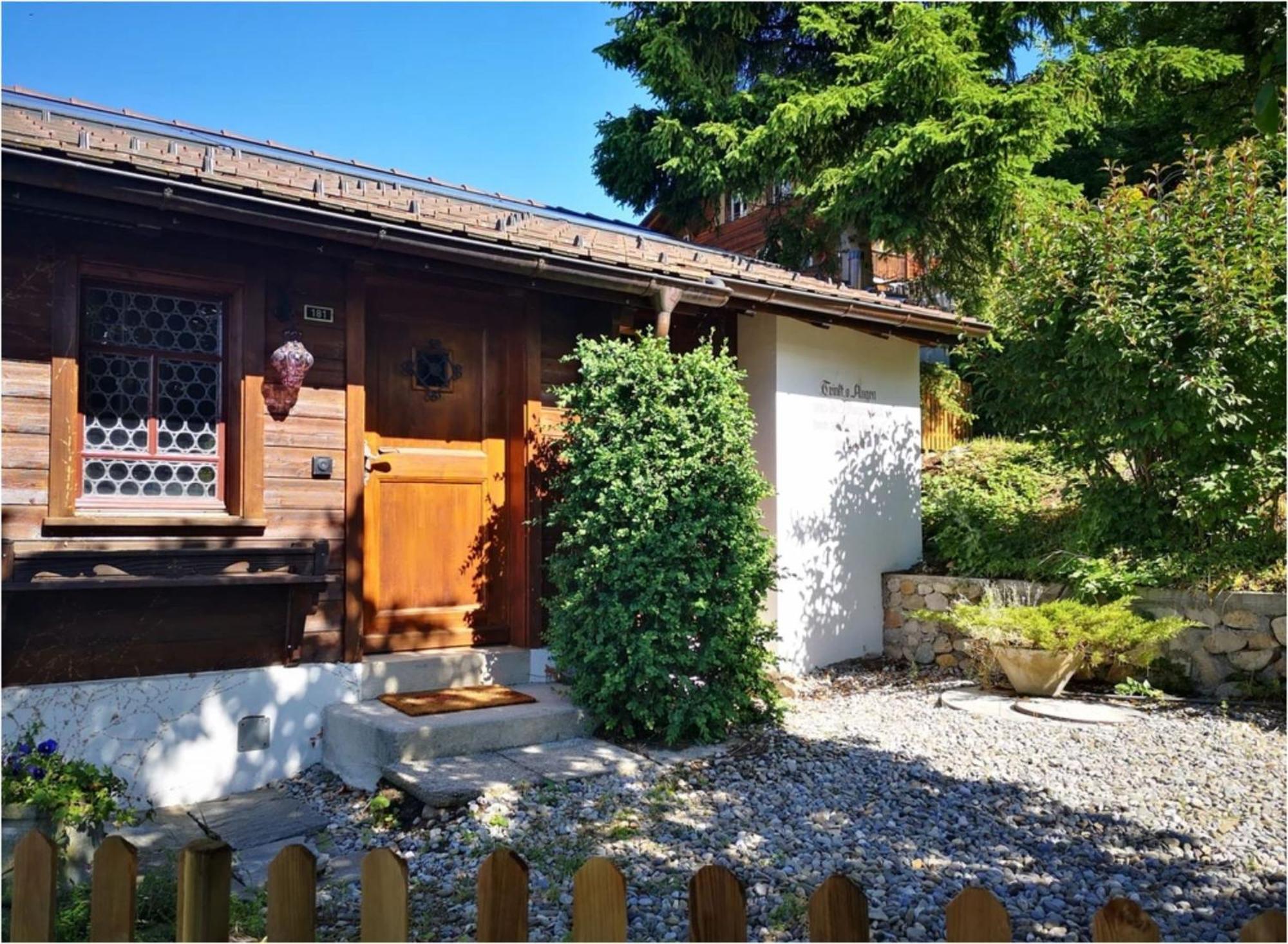 Chalet With View Of The Mountains And The Thun Lake ซิกริซวิล ภายนอก รูปภาพ