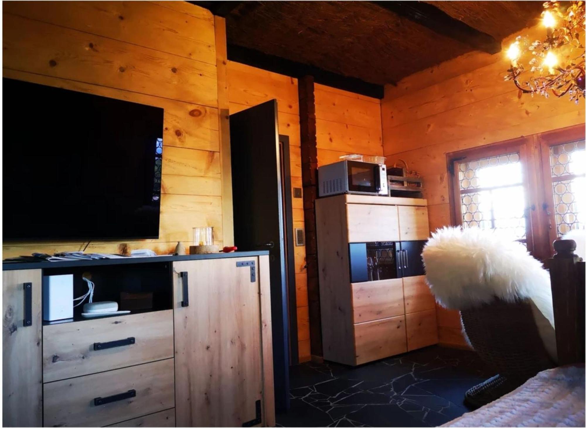 Chalet With View Of The Mountains And The Thun Lake ซิกริซวิล ภายนอก รูปภาพ