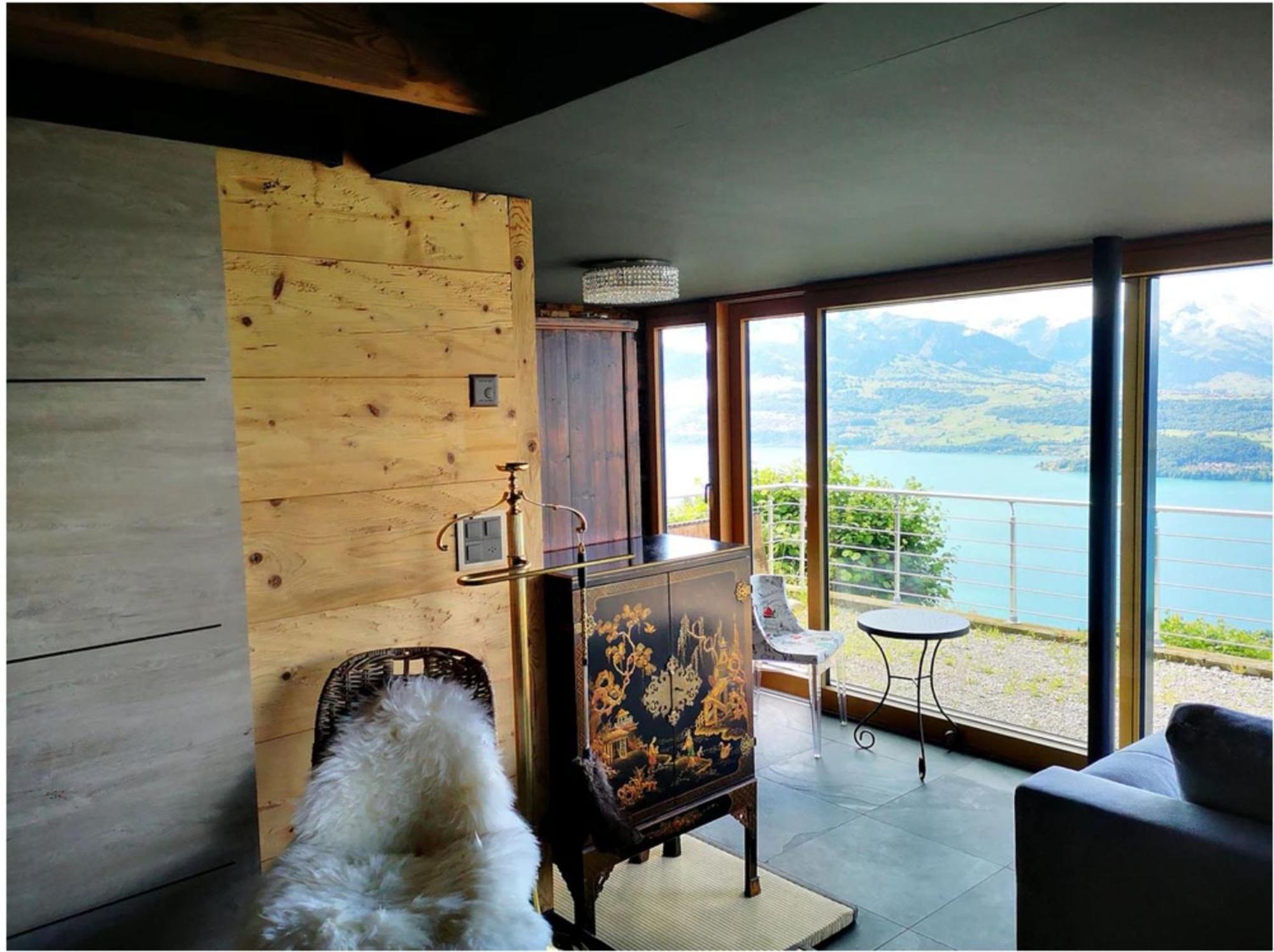Chalet With View Of The Mountains And The Thun Lake ซิกริซวิล ภายนอก รูปภาพ