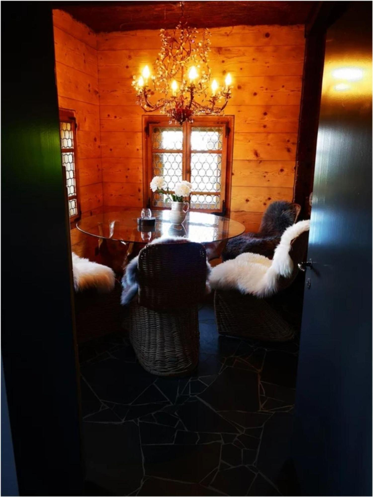 Chalet With View Of The Mountains And The Thun Lake ซิกริซวิล ภายนอก รูปภาพ