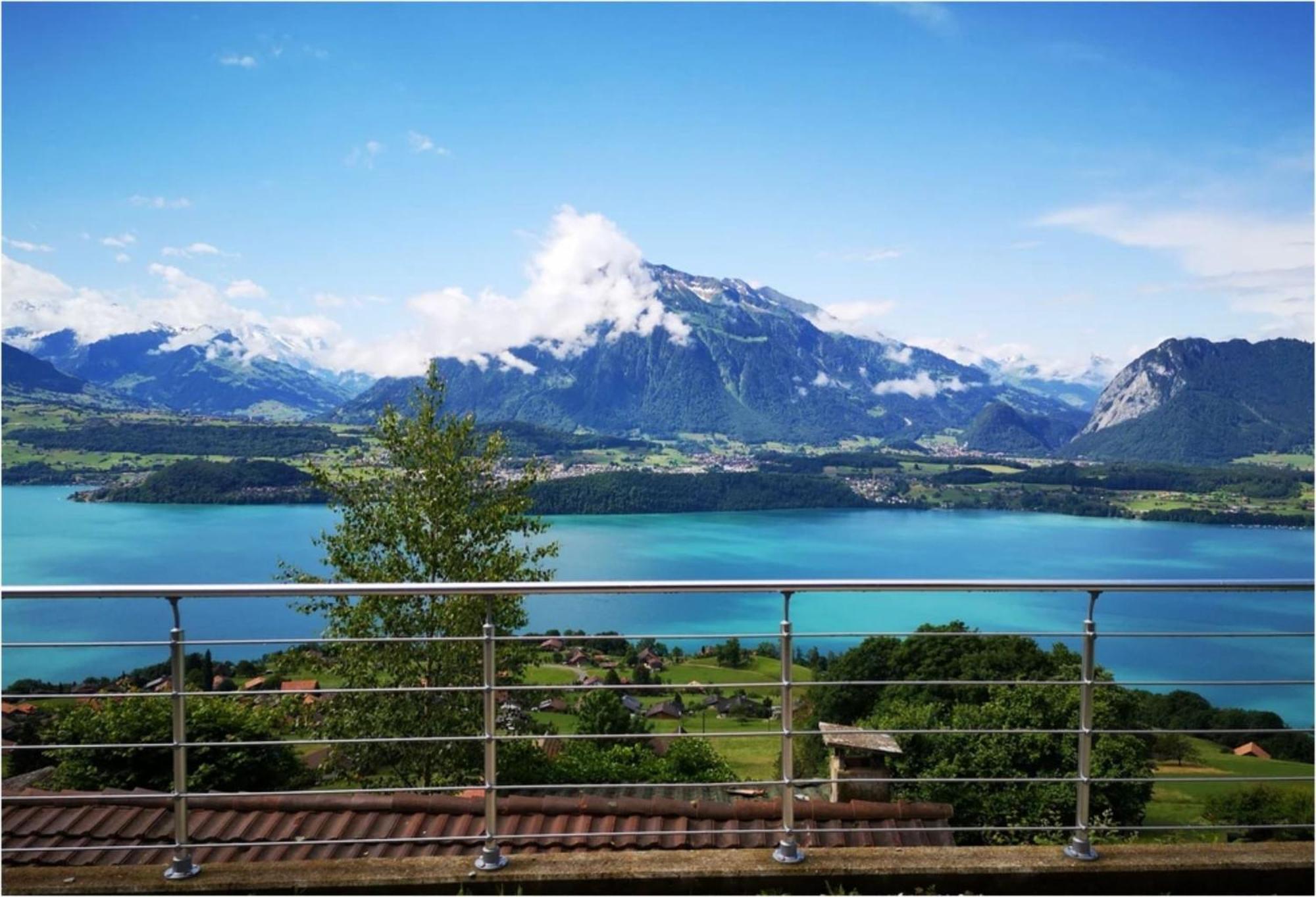 Chalet With View Of The Mountains And The Thun Lake ซิกริซวิล ภายนอก รูปภาพ